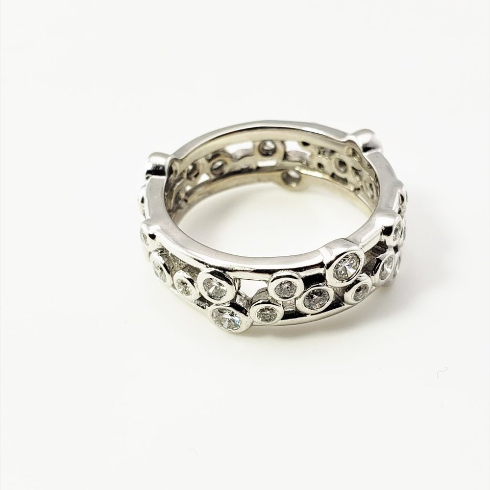 Vintage 14 Karat White Gold Diamond Band Ring Size 6 #9149 - Picture 2 of 8